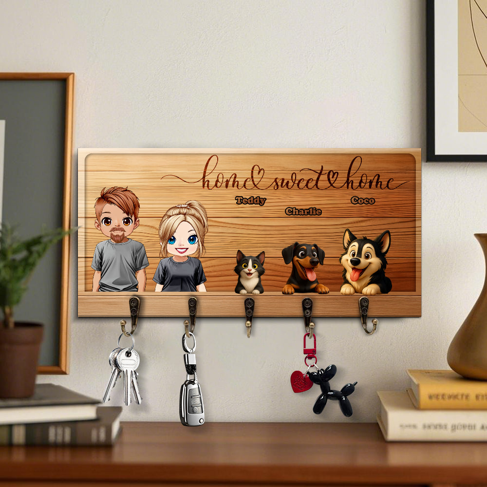 Personalized Keyholder with People and Peeking Pets - Keyholder - Personalized Family Gift - Up to 5 Pets