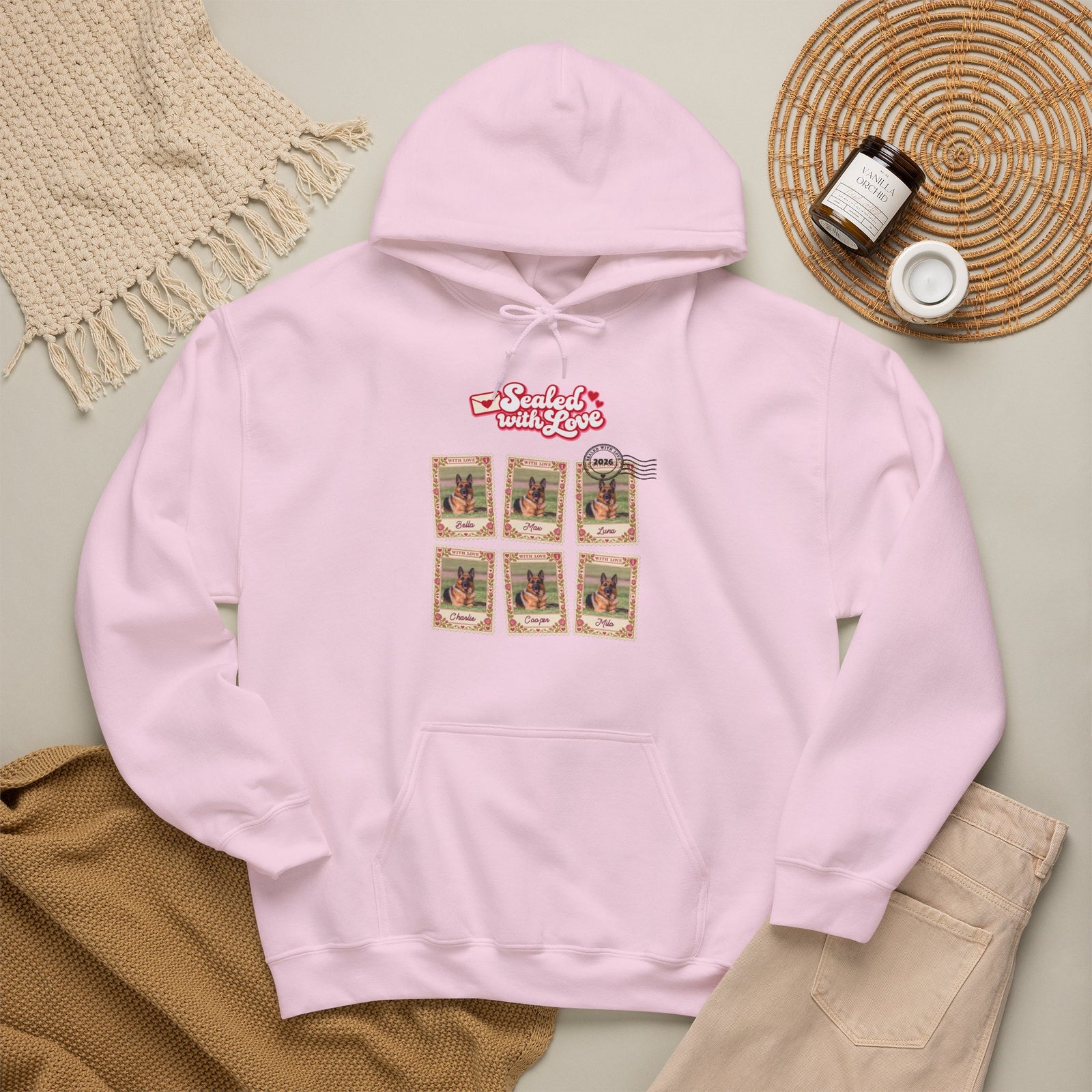 Personalized Dog Hoodie – Sealed with Love Stamps – Foto 17
