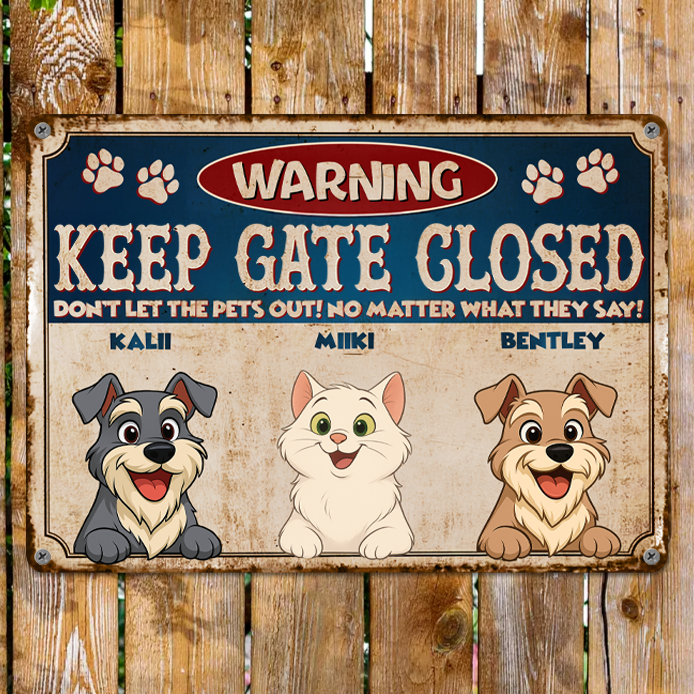 A personalized metal sign with a 'Warning Keep Gate Closed' header and images of two dogs and a cat. The sign is intended for use as an entrance decoration, specifically with the names Kali, Miki, and Bentley.