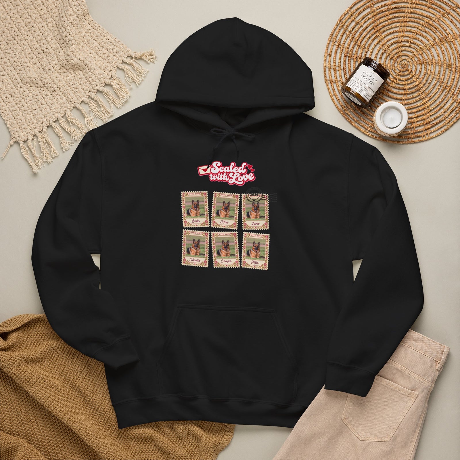 Personalized Dog Hoodie – Sealed with Love Stamps – Foto 11