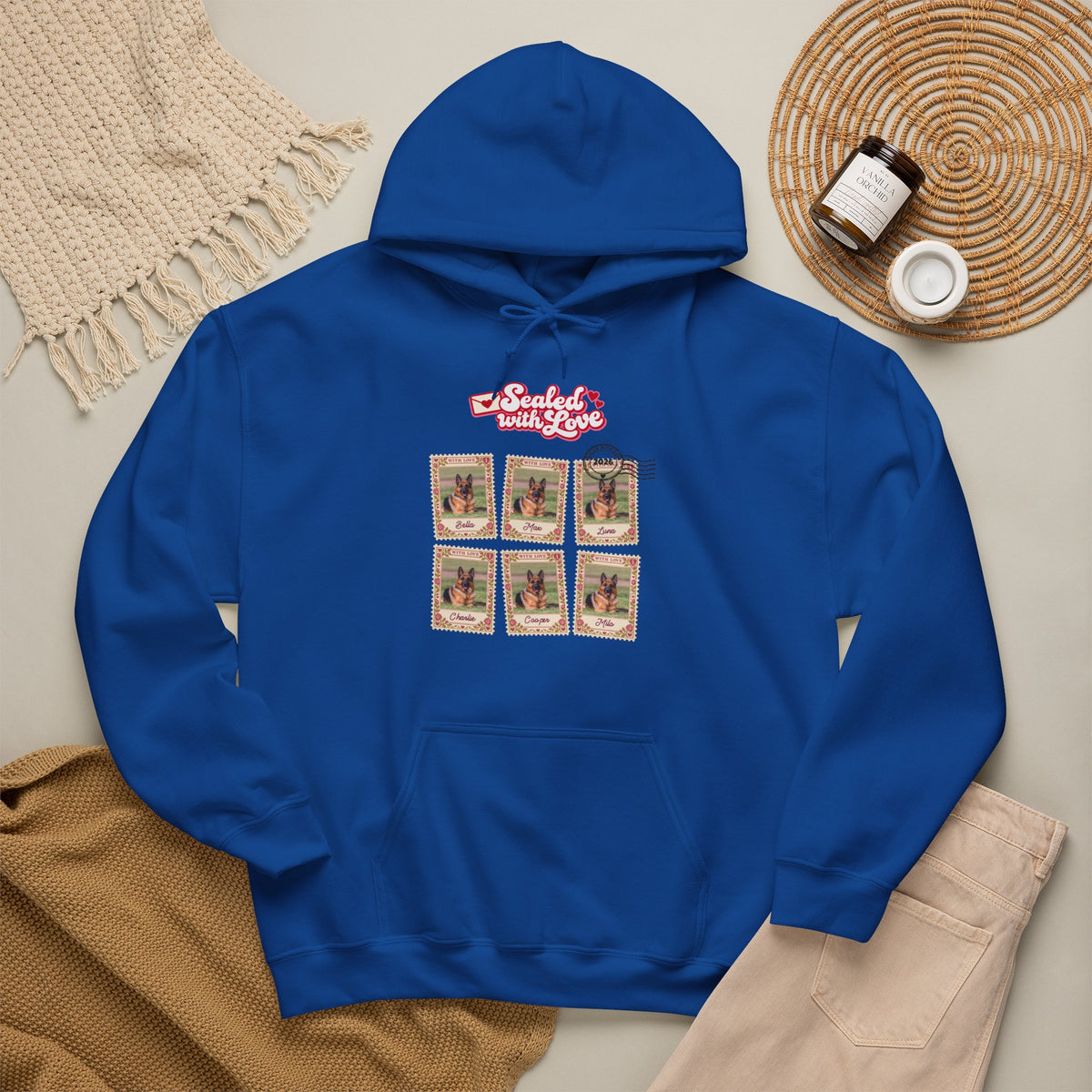 Personalized Dog Hoodie – Sealed with Love Stamps – Foto 14