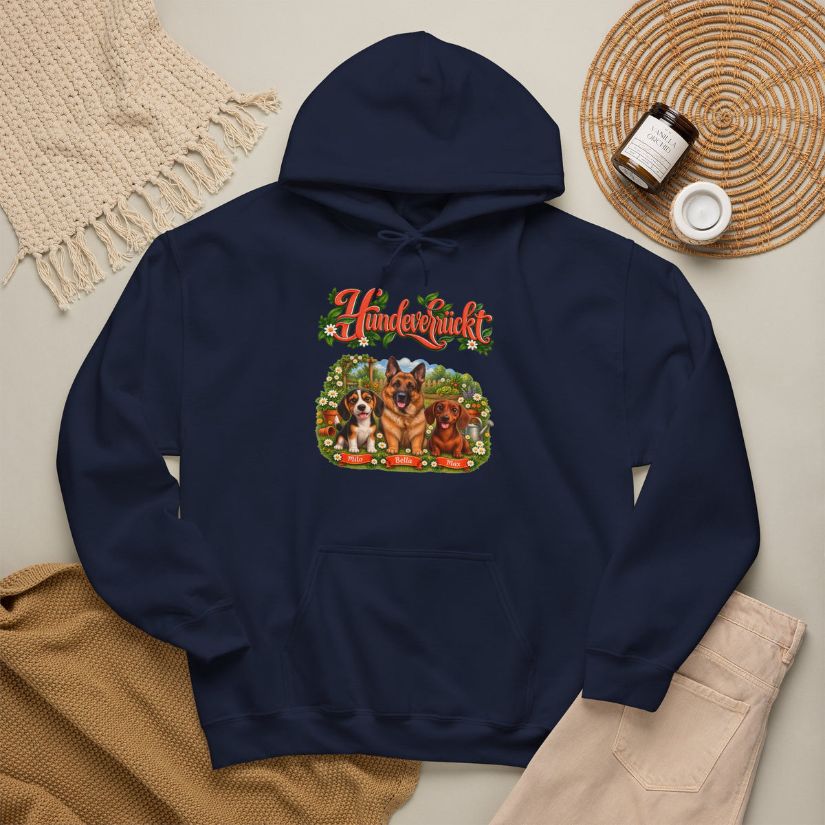 Personalisierter Hoodie mit Hund – Hundeverrückt im Garten – Foto 2